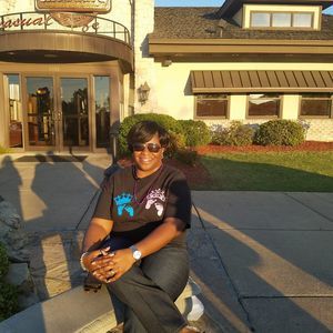 Meet your Posher, Brenda